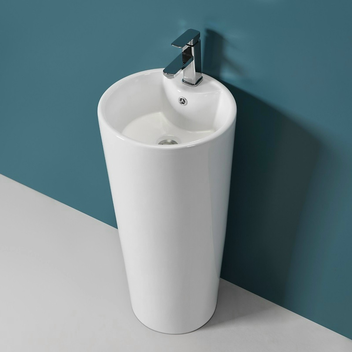 LAVABO CHÂN ĐỨNG D-LB19